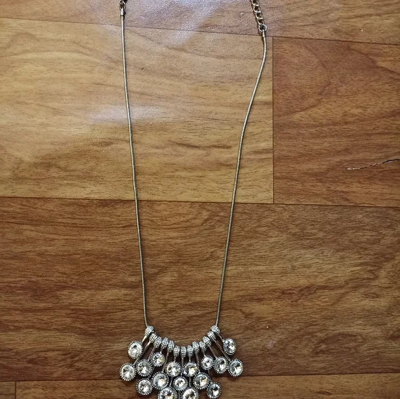 Beautiful diamond Neckpiece - Picture 3 of 5